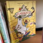 Dort gibt es spannende Bücher